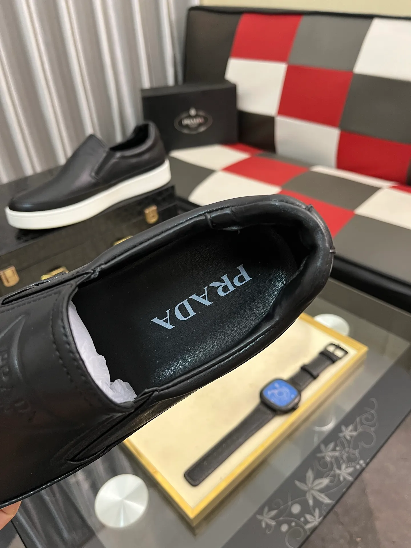 Men's shoes 💰440⌚️⌚️【PRADA】Prada casual shoes for couples, originally developed 1:1, made of high-mercerized cowhide with imported cowhide, silk sheepskin lining, rubber outsole, comfortable and soft on the feet, size: 38-442️⃣Colors available